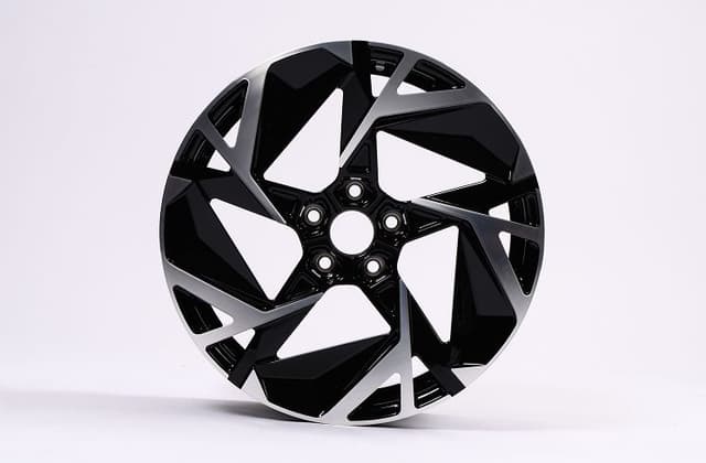 OMODA C5 EV Blade Wheel